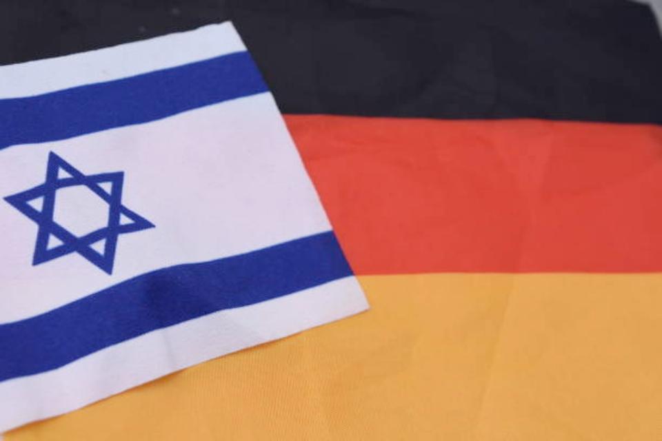 德国要求以色列支持才能获得公民身份