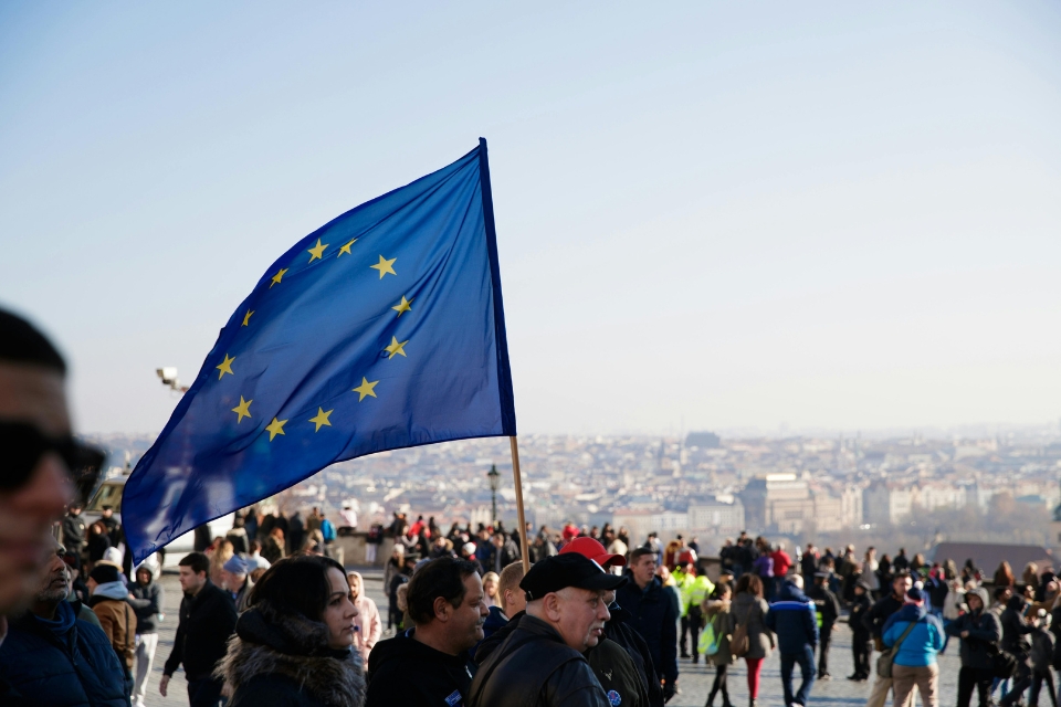 欧盟公布新移民和庇护规则的 10 点计划